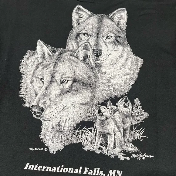 Vintage Wolf Shirt Large - Picture 2 of 3